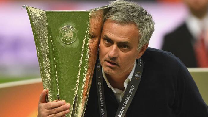 HLV Mourinho muốn dẫn dắt MU lần thứ hai