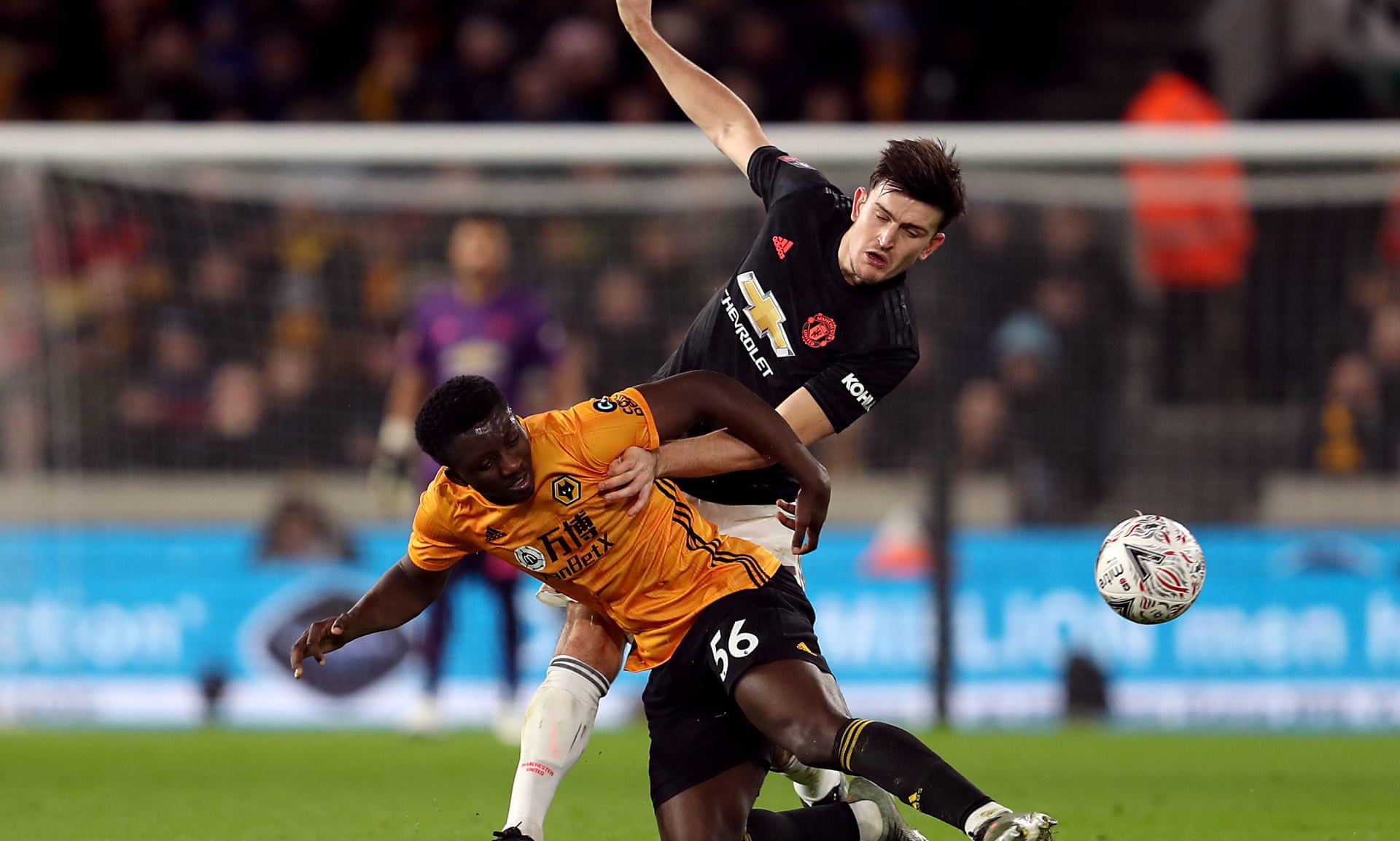 MU nhận hung tin về chấn thương của Harry Maguire