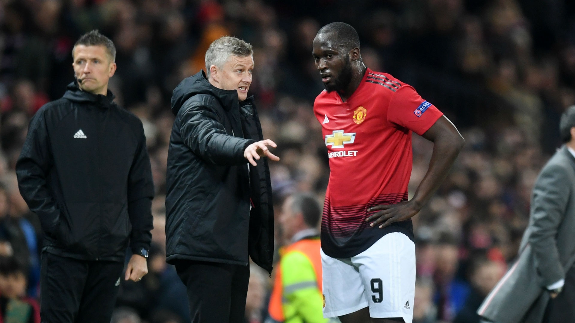 Dấu hiệu cho thấy Lukaku sẽ tiếp tục ở lại M.U