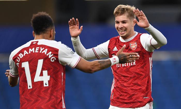 Arsenal lần đầu hoàn thành cú đúp thắng Chelsea sau gần 2 thập kỷ