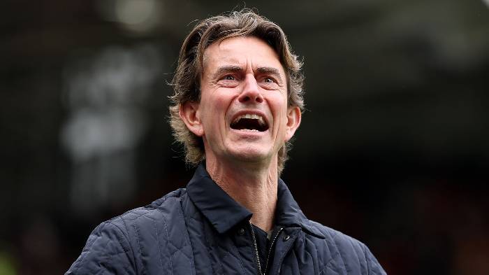 Son Heung Min có nguy cơ bị đẩy ra đường khi Tottenham có HLV mới