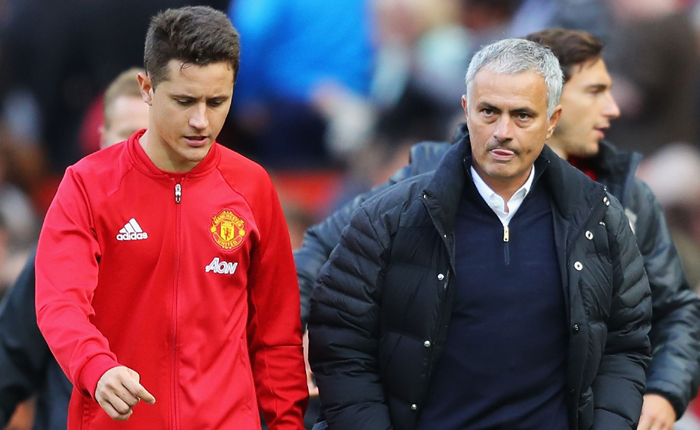 Rời MU, Herrera bất ngờ bênh Mourinho chằm chặp