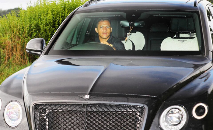 MU ban hành lệnh cấm đặc biệt với dàn sao triệu phú