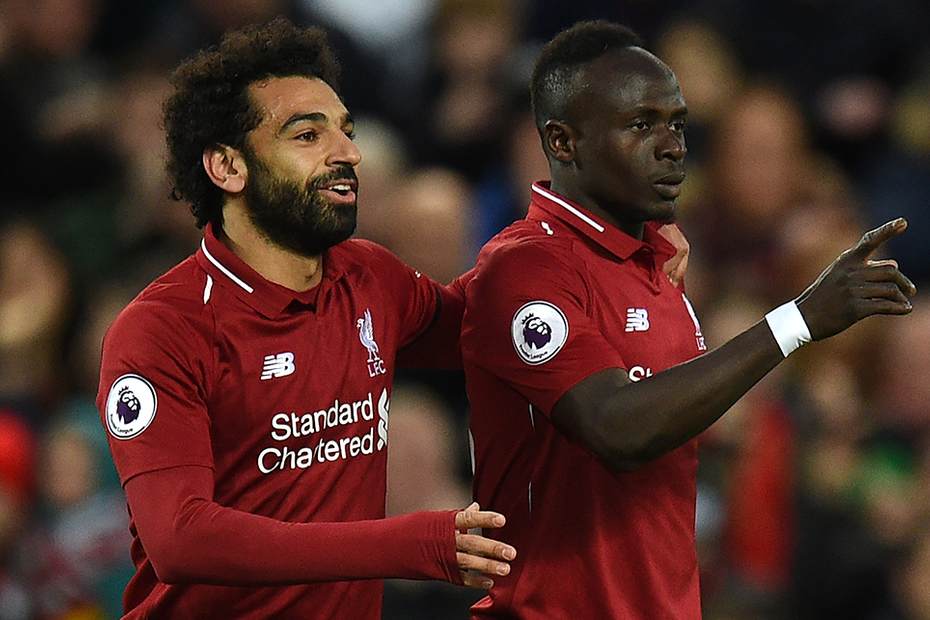 Jurgen Klopp nên bán Mohamed Salah và giữ chân Sadio Mane