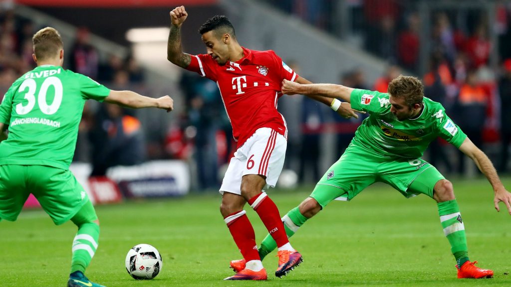 Nhận định bóng đá Augsburg vs Bayern Munich, 20h30 ngày 19/10: Khó thắng cách biệt