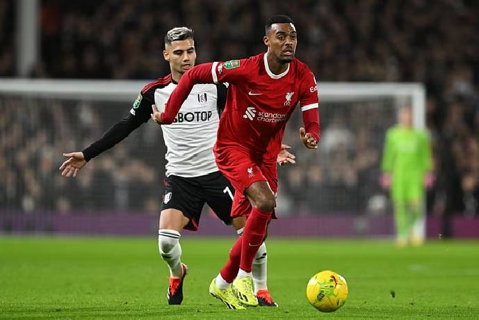 Soi kèo góc Fulham vs Liverpool, 22h30 ngày 21/4