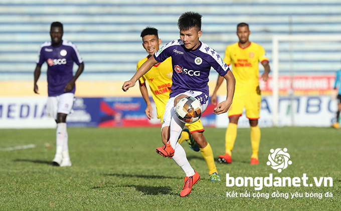 Hà Nội FC vs Nam Định đá bù vòng 22 V.League khi nào?