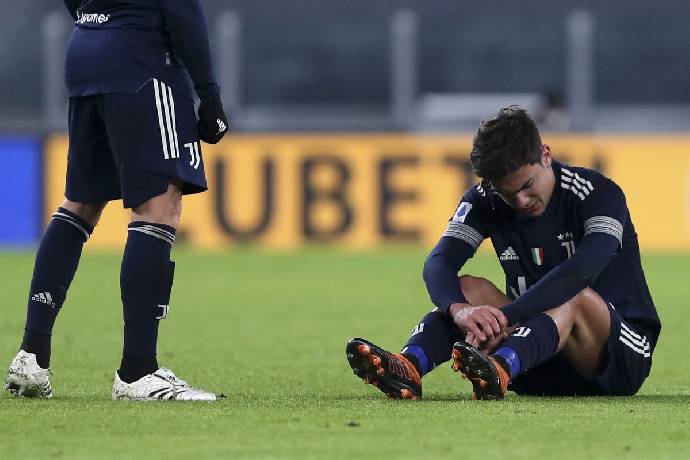 Dybala lặn lội sang Tây Ban Nha chữa trị chấn thương