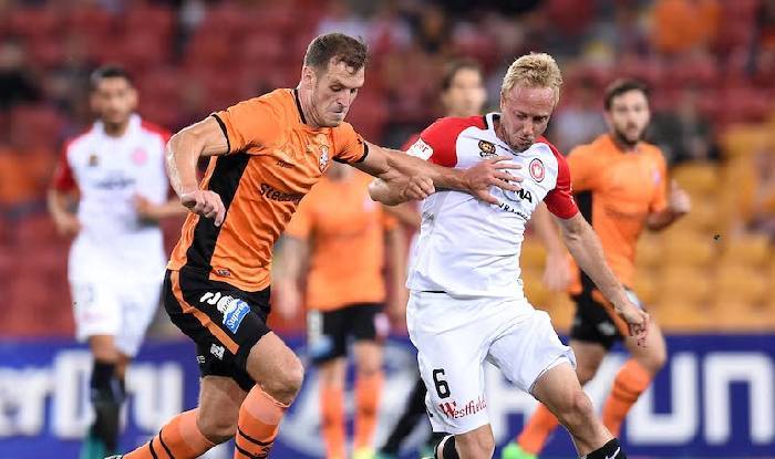 Soi kèo phạt góc Brisbane Roar FC với Adelaide United, 16h45 ngày 26/4