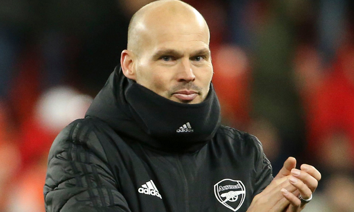 Arsenal làm sáng tỏ tương lai Freddie Ljungberg