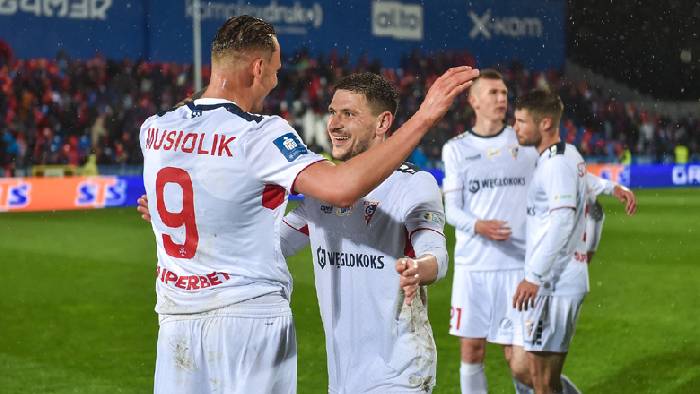 Nhận định, soi kèo Gornik Zabrze với LKS Lodz, 20h00 ngày 27/4: Ám ảnh sân khách