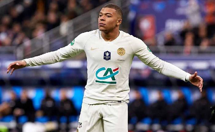 Mbappe chơi nước đôi với PSG và Real Madrid