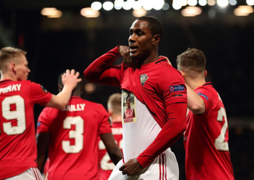 MU 5-0 Club Brugge: Giải mã pha ăn mừng của tân binh Ighalo