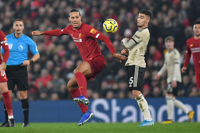 Ngoại hạng Anh được khuyến khích trở lại vào đầu tháng 6