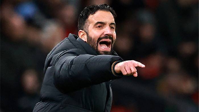 HLV Amorim: ‘Tôi đã tiêu đời nếu thay đổi triết lý sớm ở MU’