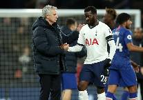 Ndombele tính chuyện rời Tottenham do sợ Mourinho 'đì'