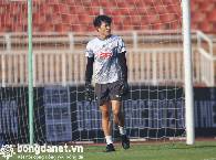 HLV Polking: 'Tôi sẽ cân nhắc dùng Bùi Tiến Dũng hay Thanh Thắng ở vòng 13 V.League'