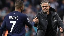 Bất mãn vì bị thay ra, Mbappe hẹn gặp HLV Luis Enrique