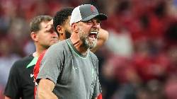 Klopp nổi giận: '4 kẻ đó tập trung vào, có vấn đề về nhận thức à'