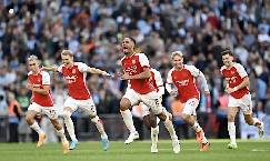 Trụ cột tuyến giữa chấn thương, Arsenal lo lắng trước trận gặp M.U