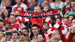 CĐV Arsenal: 'Chelsea thật khốn nạn! Họ đã lừa dối chúng ta'
