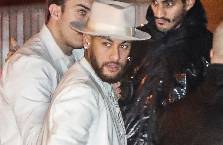 Chấn thương nặng nhưng Neymar vẫn không chịu bỏ đam mê tiệc tùng