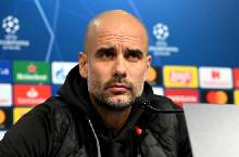 Pep Guardiola tố FIFA và UEFA bóc lột cầu thủ