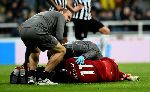 Liverpool tổn thất nặng nề sau chiến thắng nghẹt thở trước Newcastle