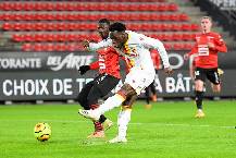 Soi kèo phạt góc Rennes vs Lens, 18h00 ngày 8/8
