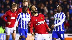 MU hưởng phạt đền tranh cãi, Bruno Fernandes bị tố ngã vờ