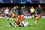 Ajax vs Valencia (3h 11/12): Khó cho Bầy dơi