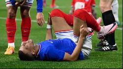 Kylian Mbappe dính chấn thương trước thềm Euro 2024
