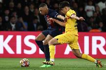 Pau Cubarsi, trung vệ 17 tuổi khiến Mbappe tắt điện là ai?