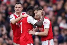 'Cậu ấy quá giỏi để phải ngồi dự bị tại Arsenal'