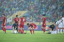 2 tuyển thủ Việt Nam đi cấp cứu trong trận giao hữu với Palestine