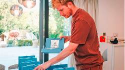 De Bruyne chơi lớn, chi hơn 4 tỷ 'kiến tạo' quà xa xỉ tặng đồng đội