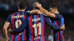 Hàng công thiếu sức sống, Arsenal hỏi mượn kẻ bị Xavi 'bỏ rơi'