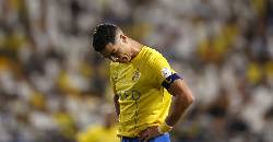 Ronaldo đứng trước nguy cơ bị phạt 100 roi vì ... ngoại tình