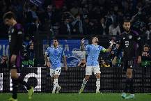 Bayern Munich thúc thủ với 10 người trước Lazio ở lượt đi Cúp C1 châu Âu