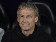 LĐBĐ Hàn Quốc đề nghị sa thải HLV Klinsmann