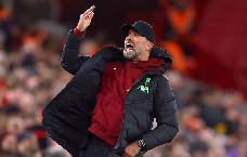 Klopp 'nổi khùng' với pha bỏ lỡ vô trách nhiệm của học trò