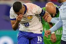 Mbappe vỡ mũi, phải đeo thiết bị đặc biệt thi đấu ở Euro 2024