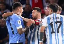 Mbappe công nhận Messi vĩ đại hơn Ronaldo