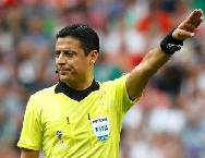 Trọng tài ‘điềm lành’ của Việt Nam điều khiển trận gặp Indonesia ở Mỹ Đình