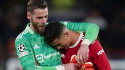 Bỏ ngoài tai lời khuyên của Ronaldo, De Gea 'trả giá' cực đắt