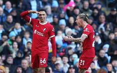 Arnold tỏa sáng giúp Liverpool cầm chân Man City ngay tại Etihad