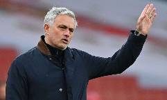 Jose Mourinho nghi ngờ nội bộ CLB Tottenham có ‘gián điệp’