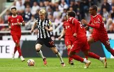 'Cậu ta quá liều lĩnh và vội vàng, tự làm khó Liverpool'