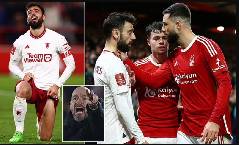 CĐV MU nổi điên khi Bruno Fernandes bị bóp cổ