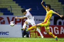 Xà ngang và trọng tài ngăn Công Phượng lập hat-trick